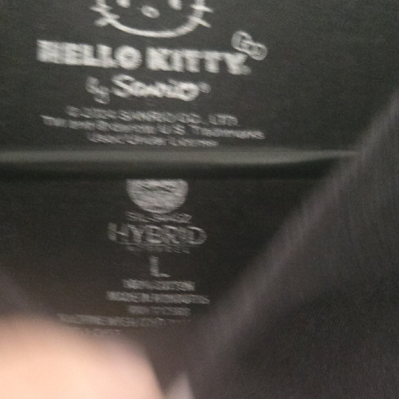 Hello Kitty Racing Black and Pink Tee - Picture 2 of 2